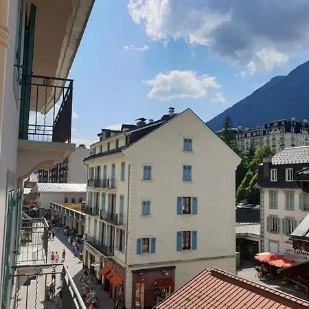 Apartment Paccard, Centre