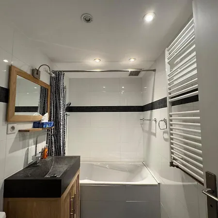 Paccard, Centre Apartment